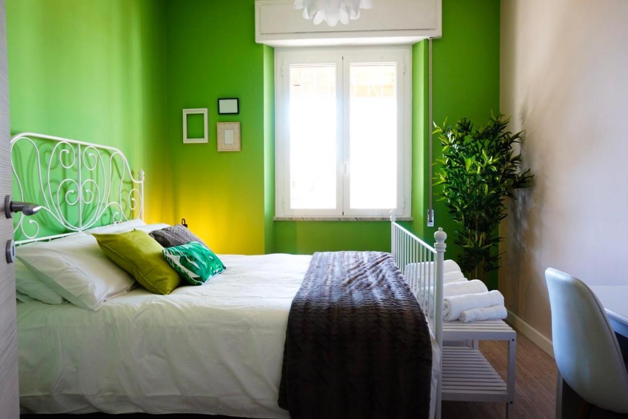 Villa Aurelia - Seafront Apartment With Terrace 콰르투 산텔레나 외부 사진