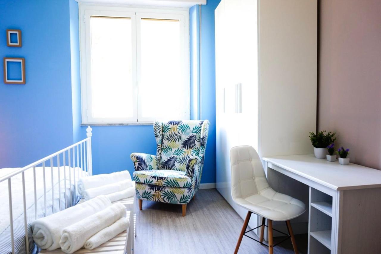 Villa Aurelia - Seafront Apartment With Terrace 콰르투 산텔레나 외부 사진